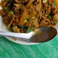 เมนู ข้าวแกงบ้านสวนระยอง