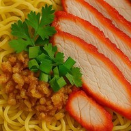 บ้านบะหมี่ หลังอีซูซุ