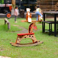 บรรยากาศ คูณ พิซซ่าเตาฟืน ลาดปลาดุก