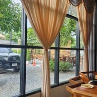 บังบีฟ เมี่ยงปลาเผา อาหารไทย-อีสาน ฮาลาล ชาบู ท่าอิฐ