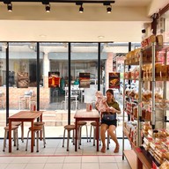 น้ำหวานมิลค์บาร์ - NAMWANMILKBAR เมืองทองธานี