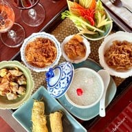 เมนูของร้าน VinCotto