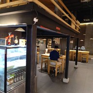 บรรยากาศ Ton Chin Kan Ramen The Belle Rama9