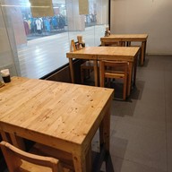 บรรยากาศ Ton Chin Kan Ramen The Belle Rama9