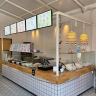 เมนูของร้าน ขนมแม่ สาขา หัวหิน / กิ๋นเส้น
