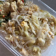 อาหารเจ ร้านข้าวแกงต้นน้ำ@สนามเป้า รับประกันความอร่อยค่ะ ข้าวแกงต้นน้ำ ข้างโรงพยาบาลพญาไท 2
