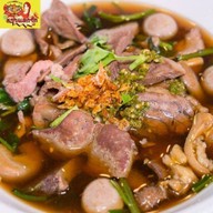 เนื้อตุ๋น-หมูตุ๋น แซ่บแตกซิก-พัทยาใต้