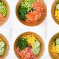 หม่าล่า x Poke Bowl Surf Serve ลาซาล