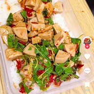 สูดซอย กระเพราบ้าน