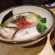 เมนูของร้าน Ton Chin Kan Ramen The Belle Rama9