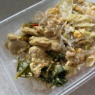 อาหารเจ ร้านข้าวแกงต้นน้ำ@สนามเป้า รับประกันความอร่อยค่ะ ข้าวแกงต้นน้ำ ข้างโรงพยาบาลพญาไท 2