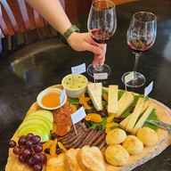 GranMonte Vineyard and Winery เขาใหญ่