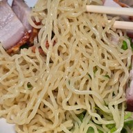 คมกะปู บะหมี่เกี๊ยวระยอง