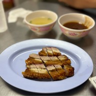 จินเต๋อข้าวหมูแดงหมูกรอบ สาขา บางจาก ท่าข้าม