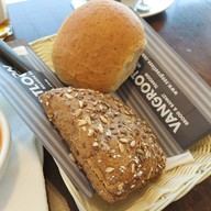 เมนูของร้าน Vangrootloon Bread & Pastry Vangrootloon Brood & Banket Maasmechelen