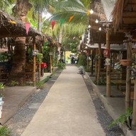 ณ.อุบล คาเฟ่สวนมะพร้าว พิบูลมังสาหาร