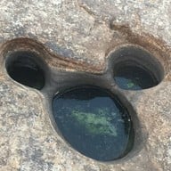 สามพันโบก