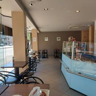 บรรยากาศ Vangrootloon Bread & Pastry Vangrootloon Brood & Banket Maasmechelen