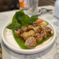 ครัวเมืองเว้ ลาว ญวน ลาดกระบัง