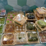 ขนมไทยเก้าพี่น้อง ตลาด อตก.