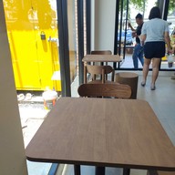 บรรยากาศ 1:2 coffee (1:2 คอฟฟี่) Porto GO Bangpa-in