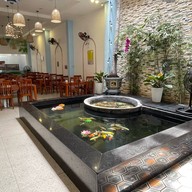 Luong Son Cang Restaurant