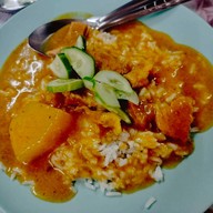 ข้าวแกงกะหรี่หมู ข้าวสตูลิ้นหมู