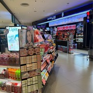 บรรยากาศ Watsons Robinson Sukhumvit19