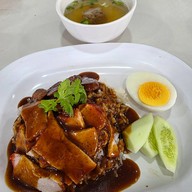 เมนูของร้าน ร้านสามใจ ข้าวหมูแดง ข้าวหมูกรอบ สูตรนครปฐม สวนเสือศรีราชา