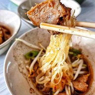 ก๋วยเตี๋ยวเรือ (ป้าเล็ก) เจ้าเก่า