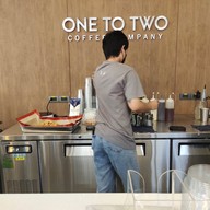 บรรยากาศ 1:2 coffee (1:2 คอฟฟี่) Porto GO Bangpa-in