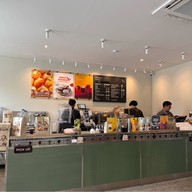 Roots at Ari อารีย์ซอย 4