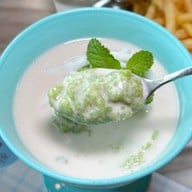 ลูกไก่ เขาใหญ่