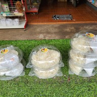 ข้าวเหนียวมะม่วงเจ๊จั่นเขาใหญ่ สาขา 3