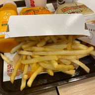 Burger King สนามบิน ดอนเมือง : อาคาร 2 ห้องโถงผู้โดยสารขาออกภายในประเทศ ประตู 3 แอร์ไซด์