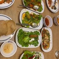 เมนูของร้าน หัวปลาช่องนนทรี เทอมินอลโคราช