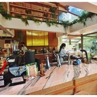 ขมิ้น Camin Cuisine & Cafe เกษตร-นวมินทร์