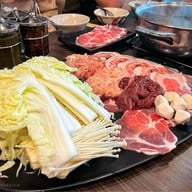 ก๋วยเตี๋ยวเรือกลางกรุง The Walk Rajapruek ชั้น 2