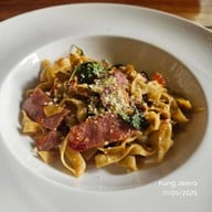 เมนูของร้าน green moon cafe & bistro