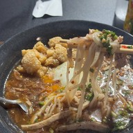 เฮียตู้ ยอปู ก๋วยจั๊บญวณ The glass market bangna