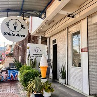 White Area สัตหีบ