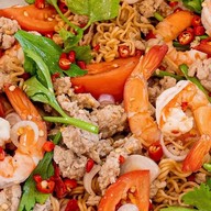 ตามสั่งตามใจครัวบ้าน 8[ก๋วยเตี๋ยวคั่วไก่-สุกี้]