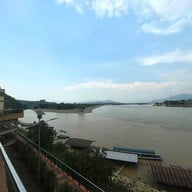 สามเหลี่ยมทองคำ