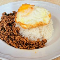 ตัวต. คอกะเพรา