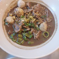 เมนูของร้าน ก๋วยเตี๋ยวเรือพระนคร เดอะมอลล์บางกะปิ