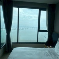S. Sriracha Hotel & Residence
