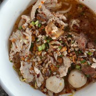 ก๋วยเตี๋ยวบ้านบ้าน@นครปฐม