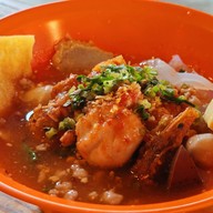 เมนูของร้าน เรือนขุนพิเรนท์ ข้าวมันไก่ ก๋วยเตี๋ยว นนทบุรี