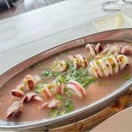 เมนูของร้าน Laemcharoen Seafood ระยอง