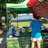 บรรยากาศ ตลาดริมบึงแก่นนคร